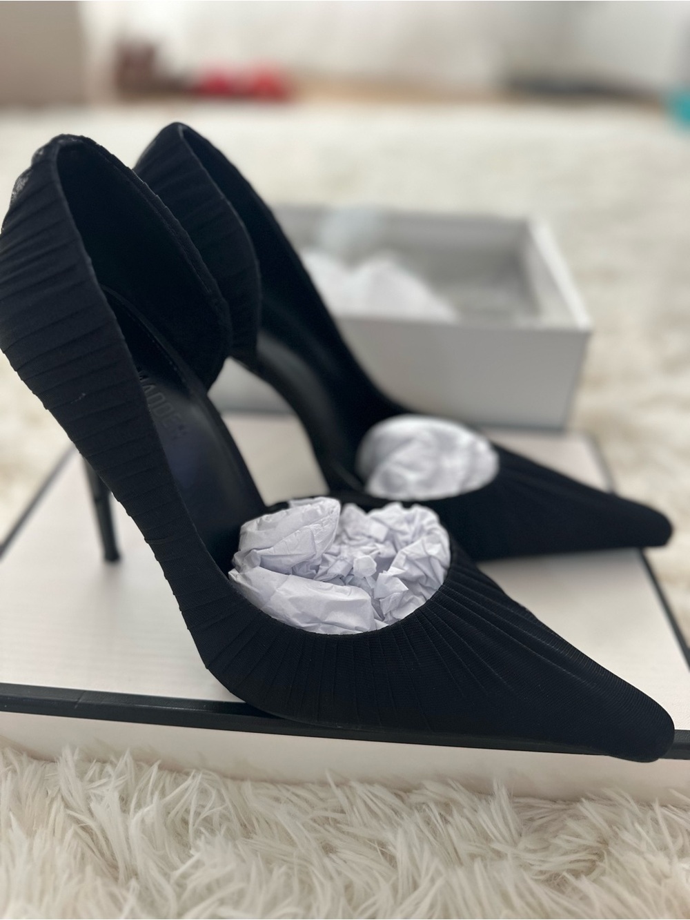 Steve Madden Black Pointed-Toe Ruched Stiletto Pumps